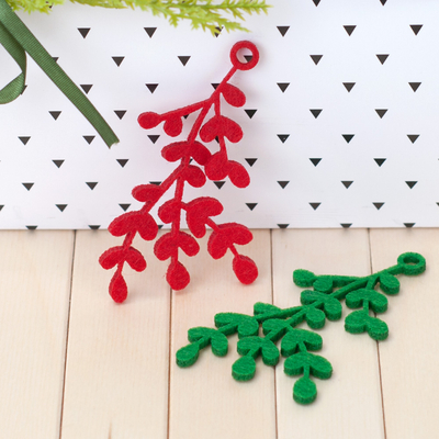 Felt ornament, red flower / 3 pcs - 4