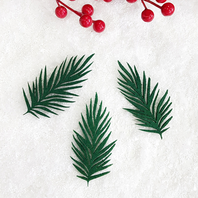 Felt ornament, pine leaf / 3 pcs - 1