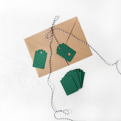 Kraft Hang Tags, star / 20 pcs (Dark Green) - 1