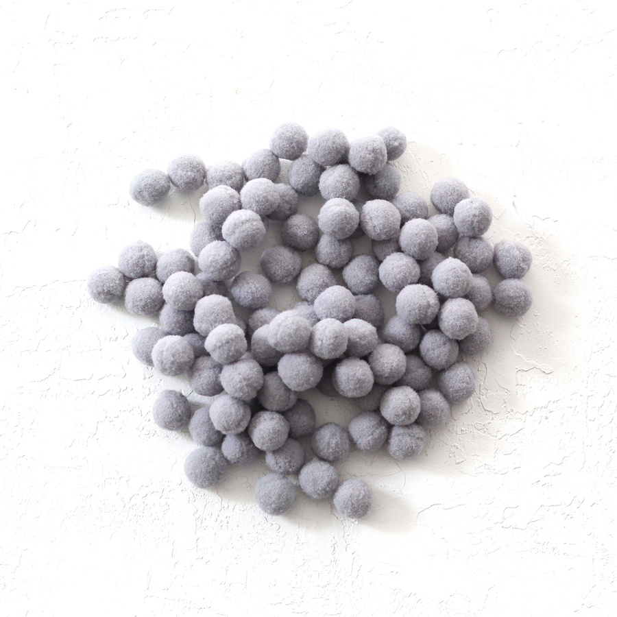 Plush pompom, 1.5 cm / 200 pcs / Grey - 1