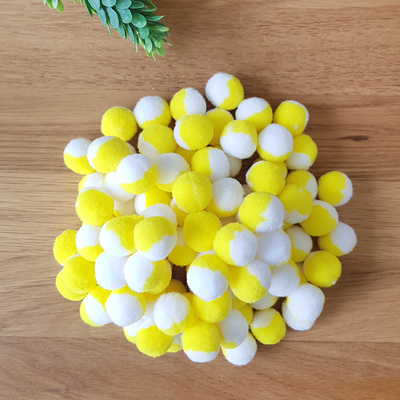 Yellow-white plush pompom, 1.5 cm / 100 pcs - 1