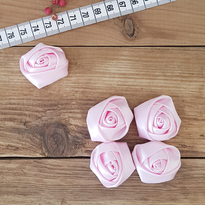 Light pink satin rose, 3.5 cm / 20 pcs - 1