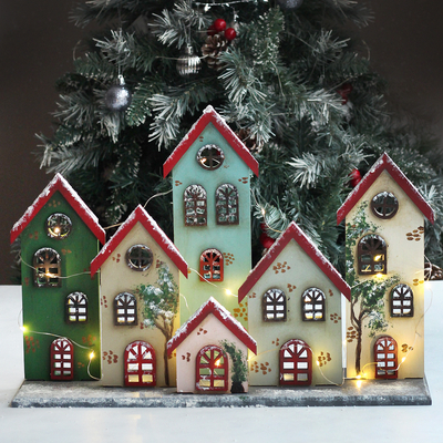 Led wooden winter houses, 30x45 cm - 1