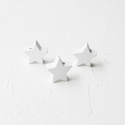 Star-shaped white wooden beads, 2 cm / 5 pcs - 3