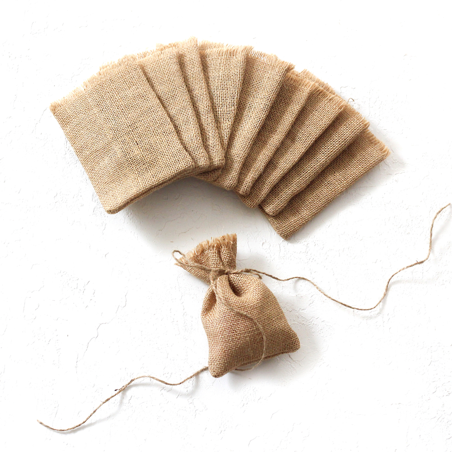 Jute pouch, tasselled, 10x15 cm / 10 pcs - 1