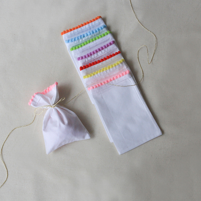 White fabric pouch with pink pompom, 10x15 cm / 10 pcs - 1