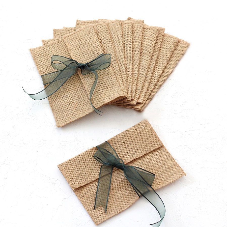 Jute envelope with green ribbon, 14x19 cm / 10 pcs - 1