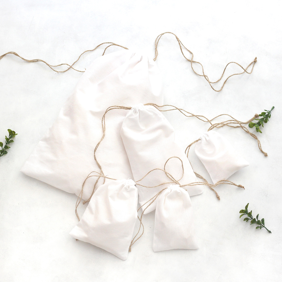 White raw cloth pouch with drawstring, 9x12 cm / 10 pcs - 3