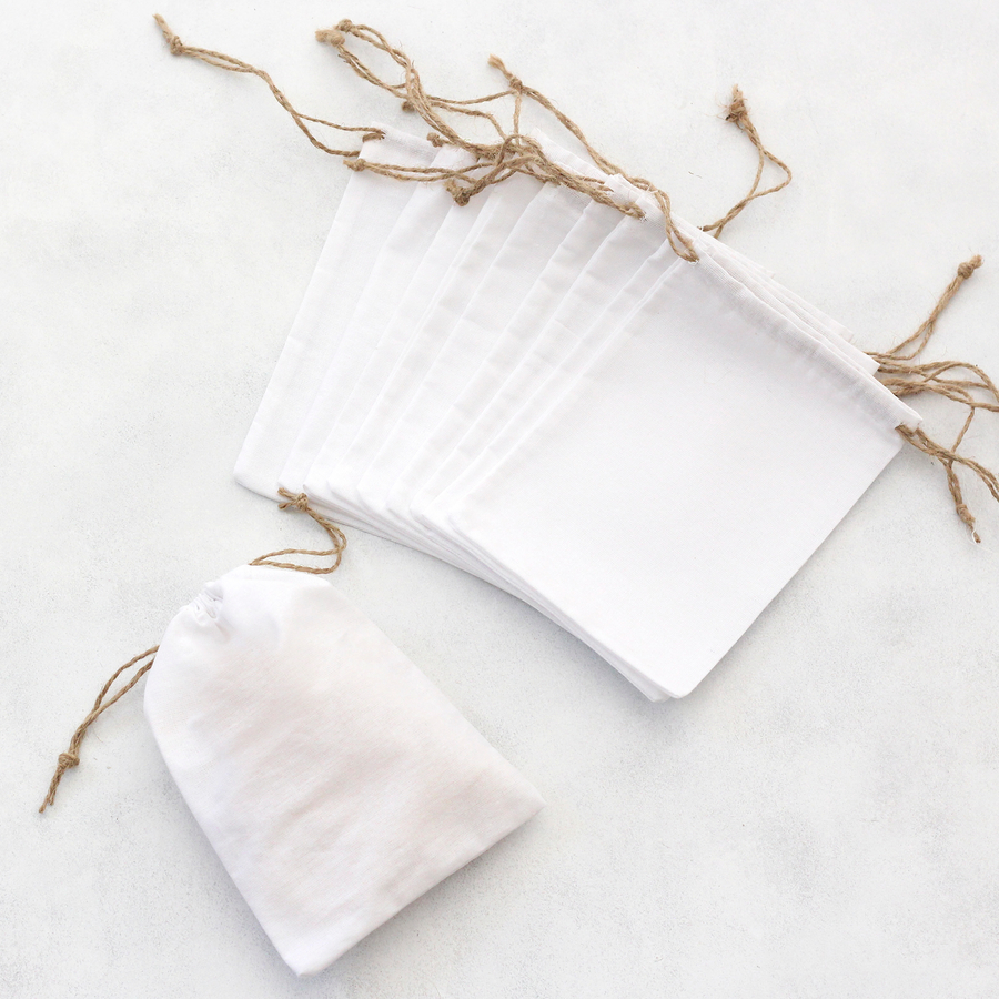 White raw cloth pouch with drawstring, 13x18 cm / 10 pcs - 2