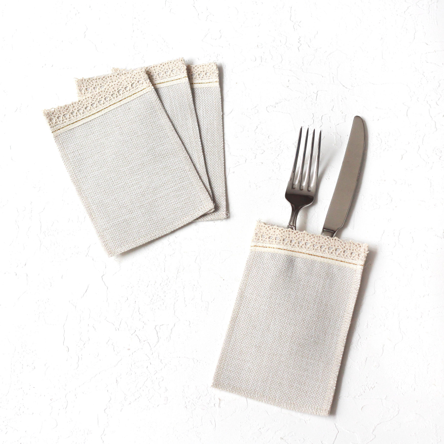 Poly-linen cutlery service with cream lace edge and Glittered gold stripes, 10x15 cm / 4 pcs - 2