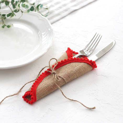 Cutlery service with red pompom, 18 cm / 4 pcs - 3