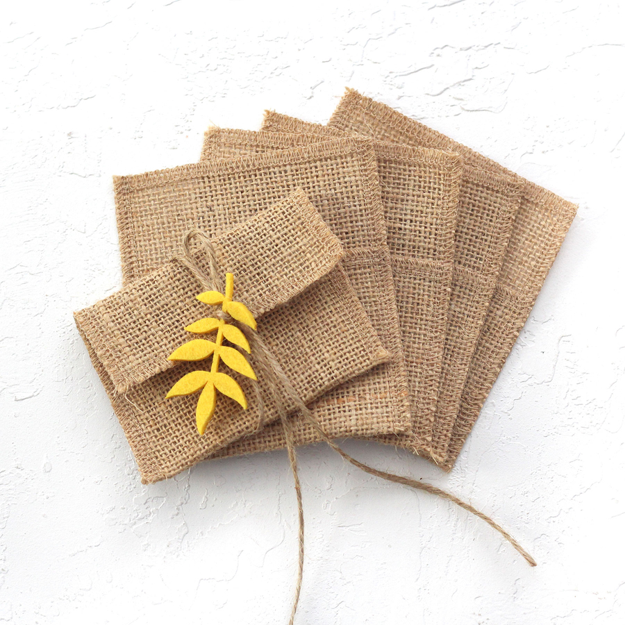 Small jute envelope with felt leaves, 7x10 cm / Yellow (5 pcs) - 2