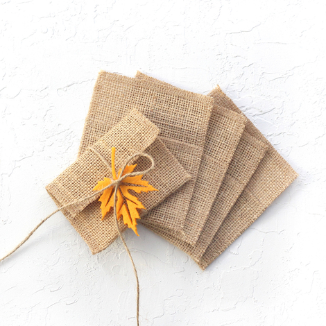 Small jute envelope with felt leaves, 7x10 cm / Orange (5 pcs) - 2