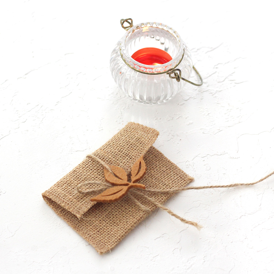 Small jute envelope with felt leaves, 7x10 cm / Light Brown (5 pcs) - 4