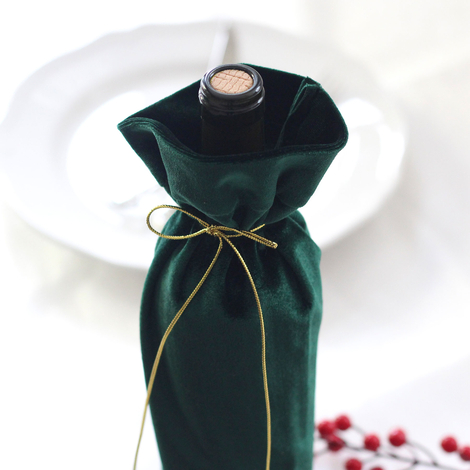 Green velvet wine bottle cover / 14x34 cm - 2