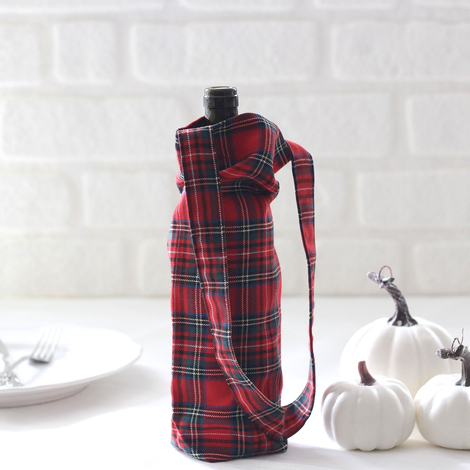 Red-green checked fabric wine bottle bag, 14x34 cm - Bimotif