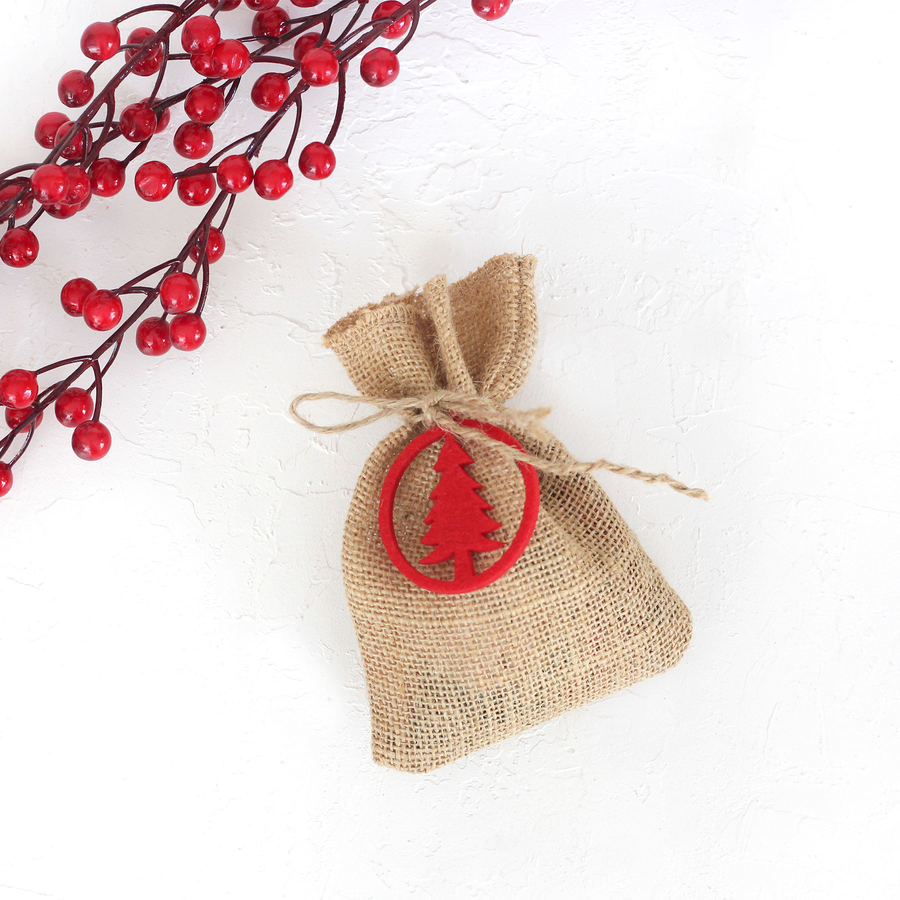 Felt pine decorated flat jute pouch, 10x15 cm / Red (5 pcs) - 4