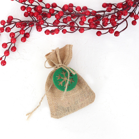 Round felt snowflake decorated flat jute pouch, 10x15 cm / Green (5 pcs) - 4