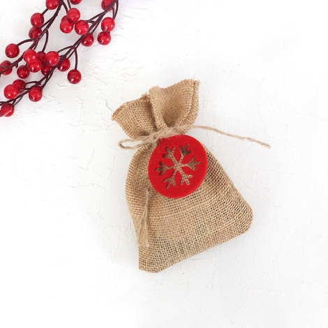 Round felt snowflake decorated flat jute pouch, 10x15 cm / Red (5 pcs) - 4