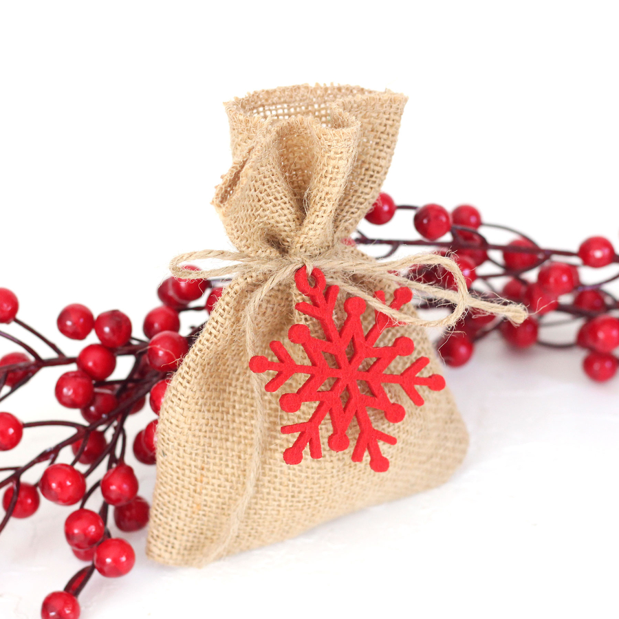 Felt snowflake decorated flat jute pouch, 10x15 cm / Red (5 pcs) - 1