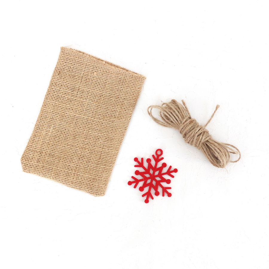 Felt snowflake decorated flat jute pouch, 10x15 cm / Red (5 pcs) - 3