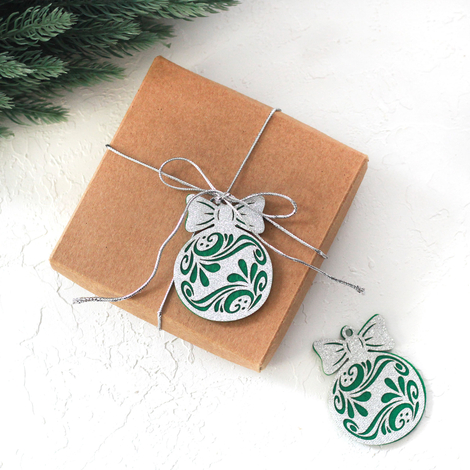 Green felt ornament ball with silver glitter, floral / 4 pcs - 2