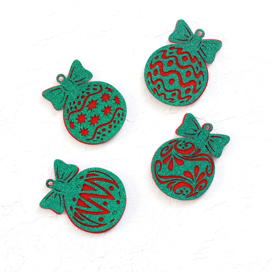 Felt ornament ball with green glitter on red, basic / 2 pcs - 4