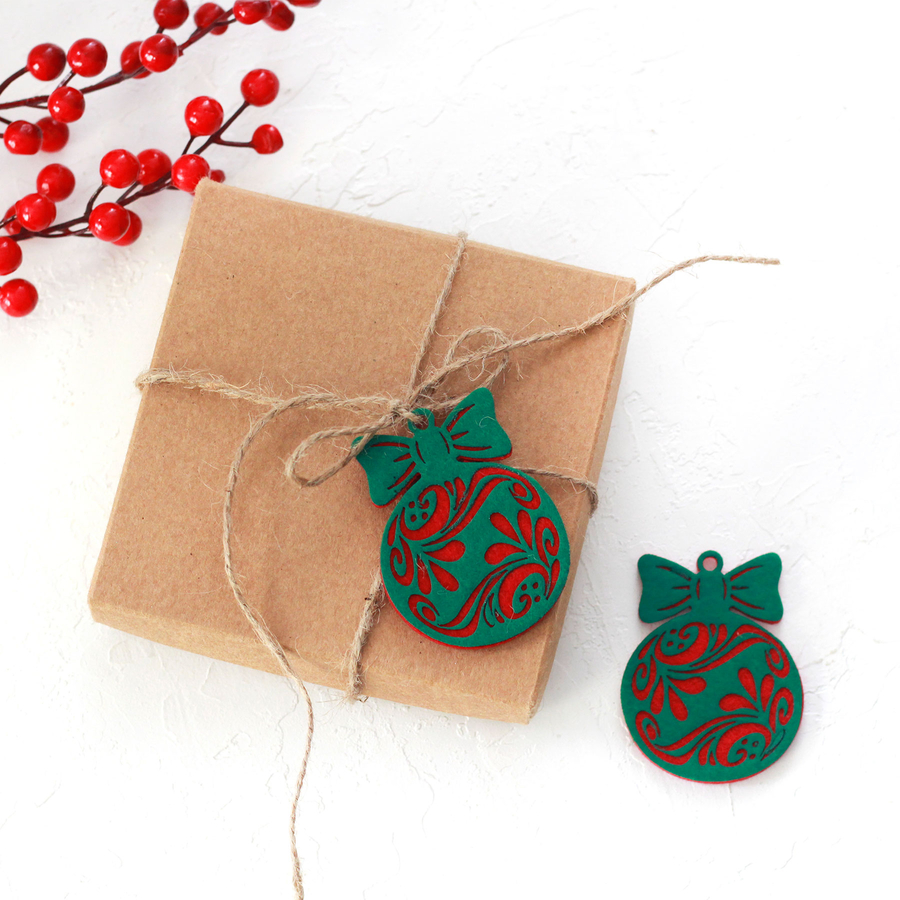 Red on green felt ornament ball, floral / 2 pcs - 2