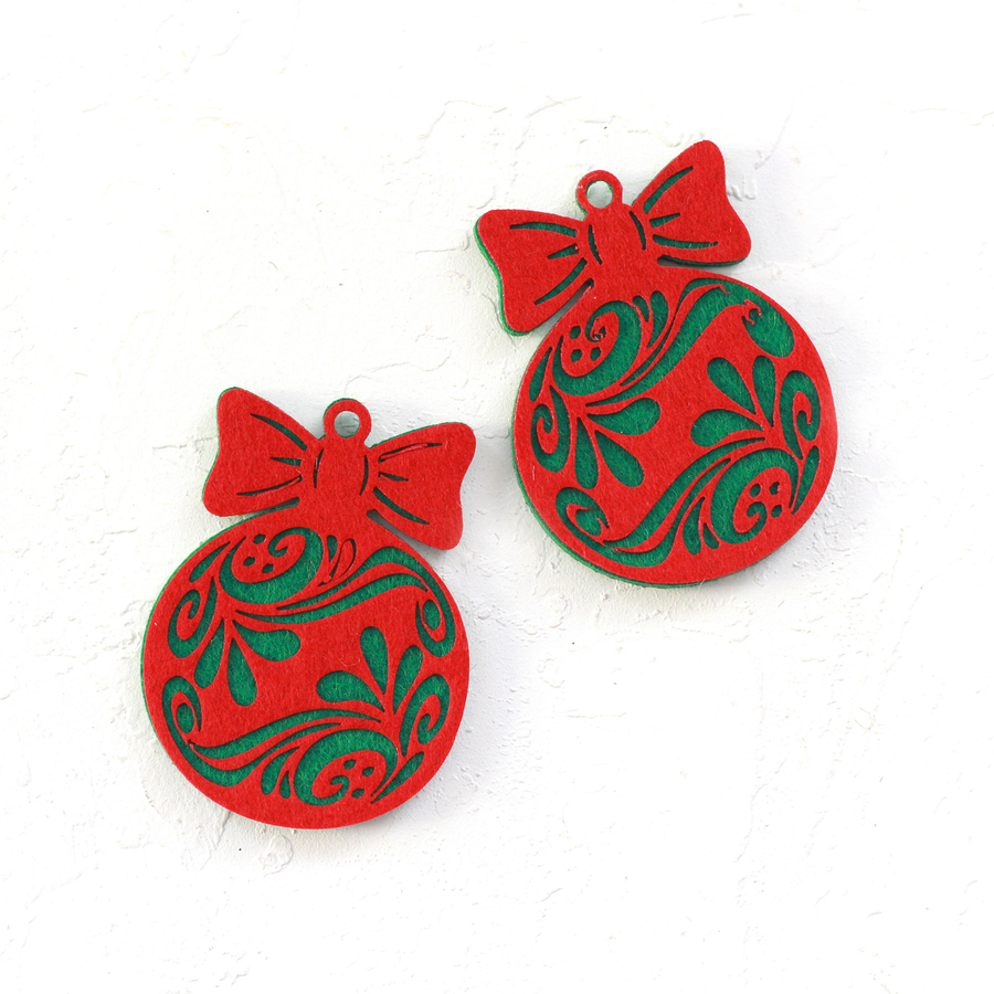 Green on red felt ornament ball, floral / 2 pcs - 3