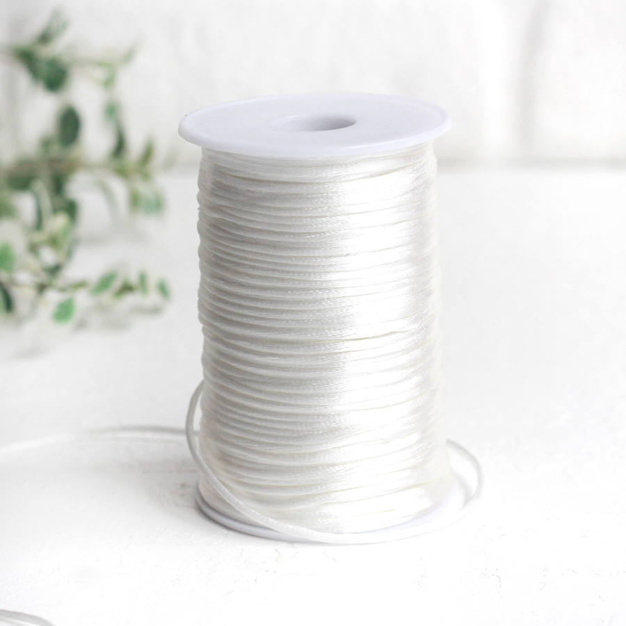 White Flush rope (rat tail), 2 mm / 5 metres - 1