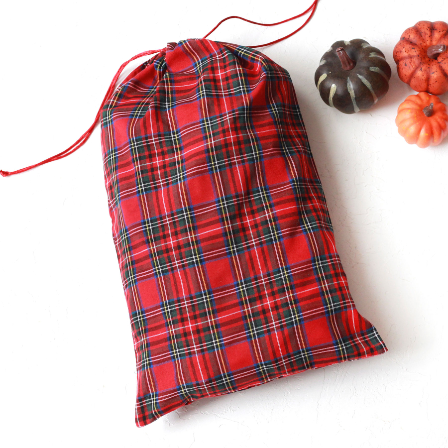 Red plaid Christmas gift pouch with laces, 25x40 cm / 6 pcs - 2