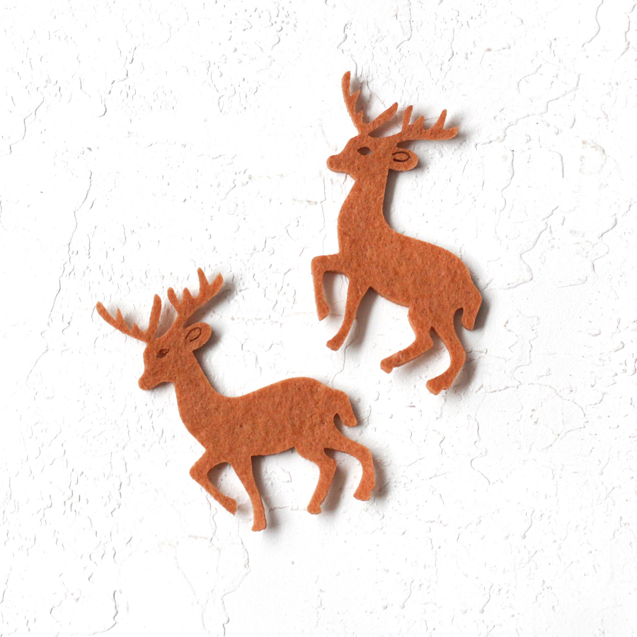 Felt motif, deer, milky coffee / 2 pcs - 1