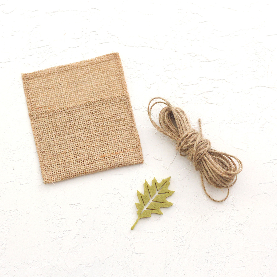 Small jute envelope with felt leaves, 7x10 cm / Green (3 pcs) - 2