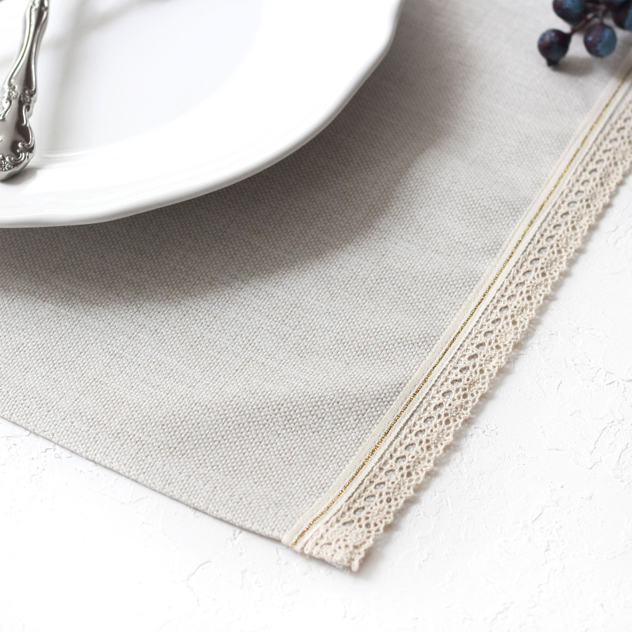 Poly-linen placemat with cream lace edging and Glittered gold stripes, natural, 35x45 cm / 6 pcs - 2