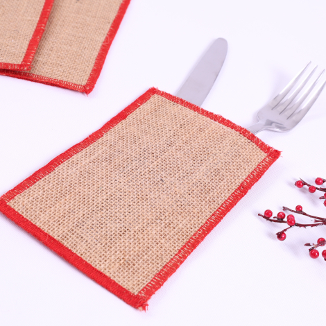 Jute cutlery service with red overlock edge, 10x15 cm / 4 pcs - 3