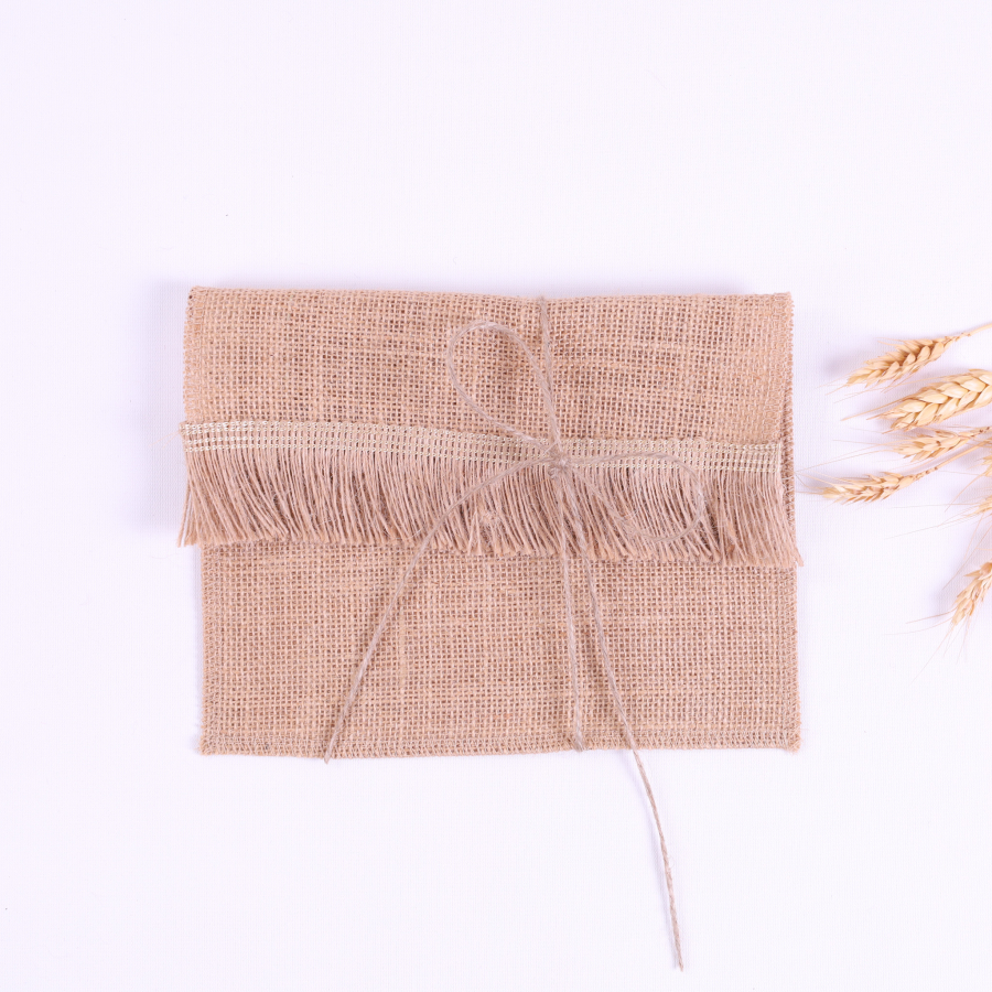 Jute envelope with fringe fringe edge, 14x19 cm / 10 pcs - 1