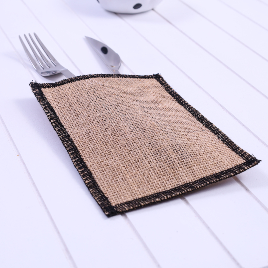 Jute cutlery service with black overlock edge, 10x15 cm / 4 pcs - 3