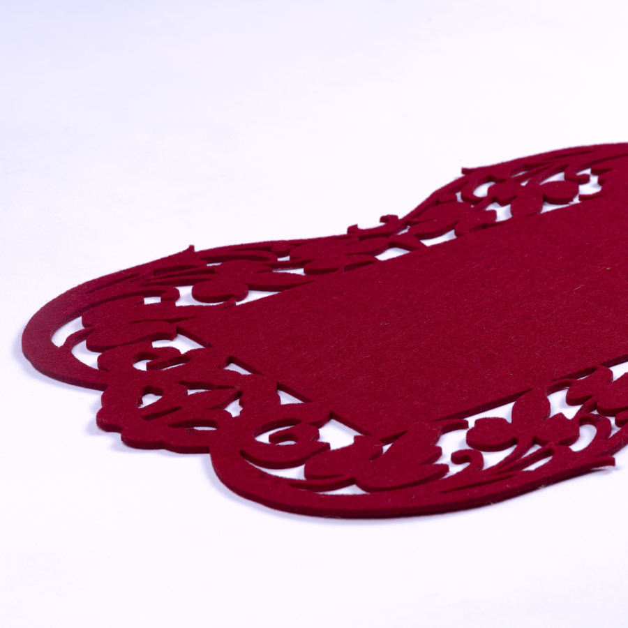 Burgundy felt placemat, flower - 27x44 cm / 1 piece - 2