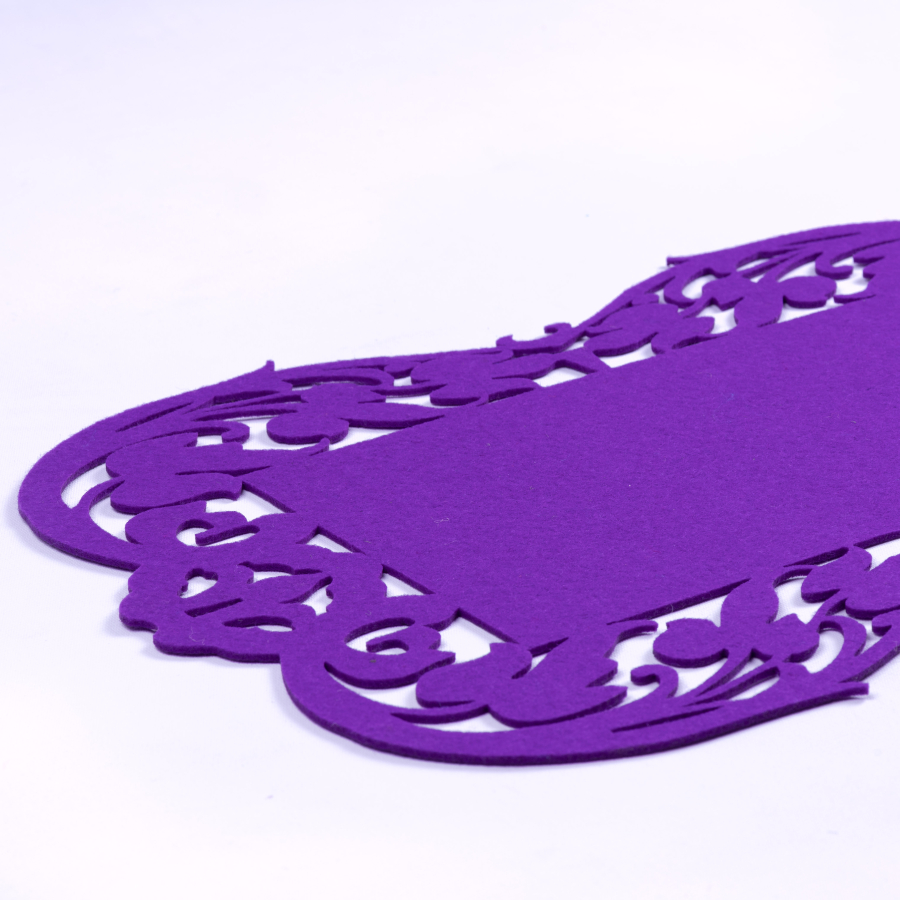 Purple felt placemat, flower - 27x44 cm / 1 piece - 2