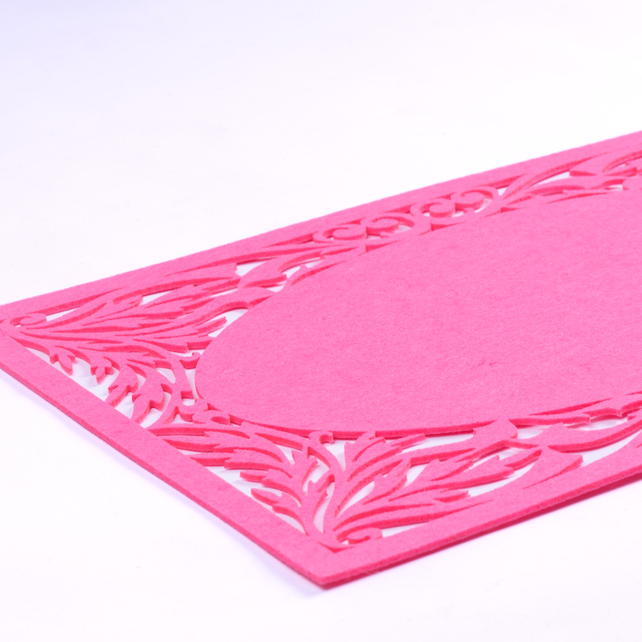 Dark pink felt placemat, branch - 29x45 cm / 1 piece - 2