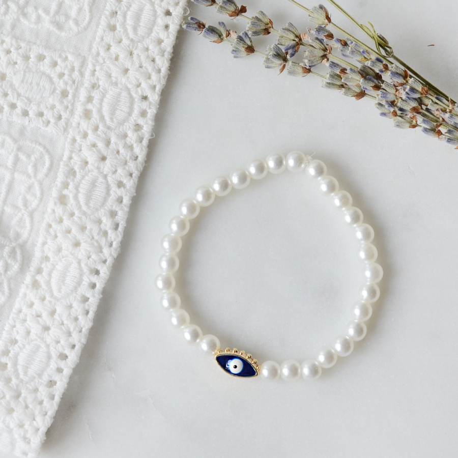 Pearl bracelet with navy blue eye evil eye - 1