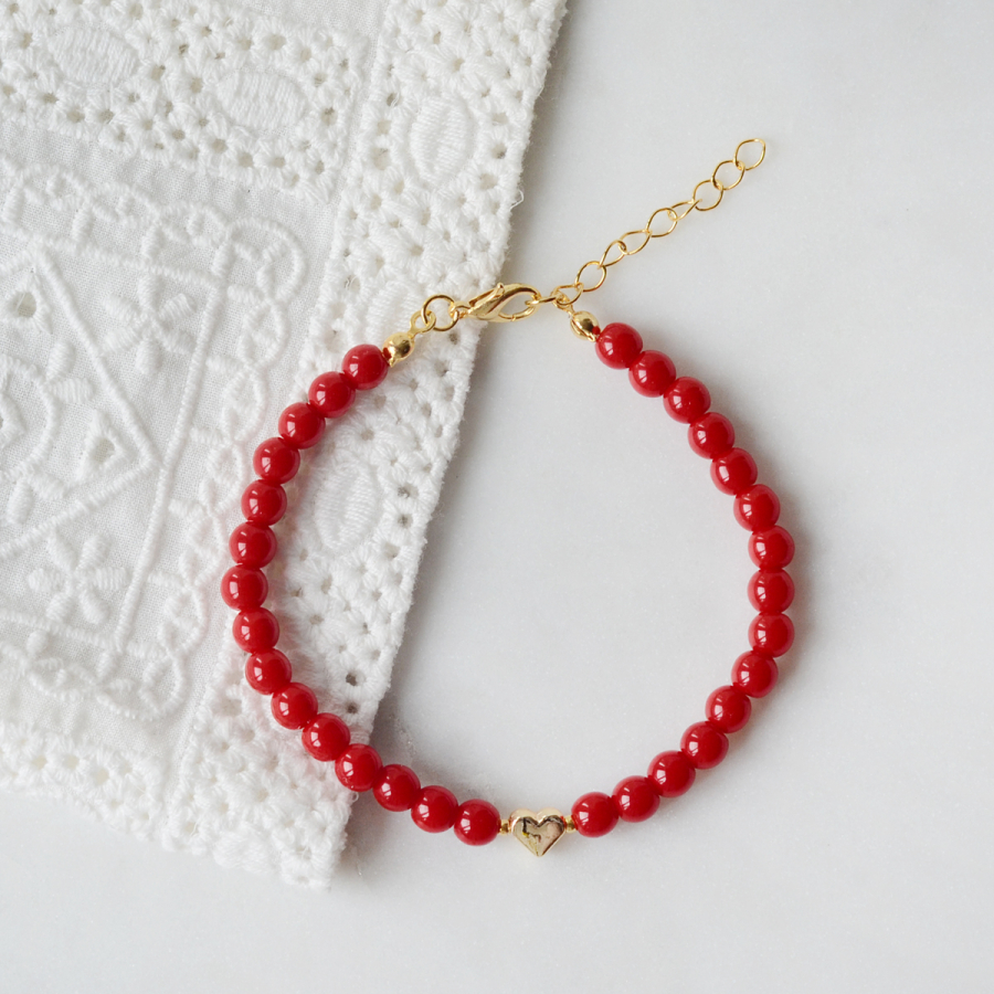 Red jade bead bracelet with gold tiny heart - 1