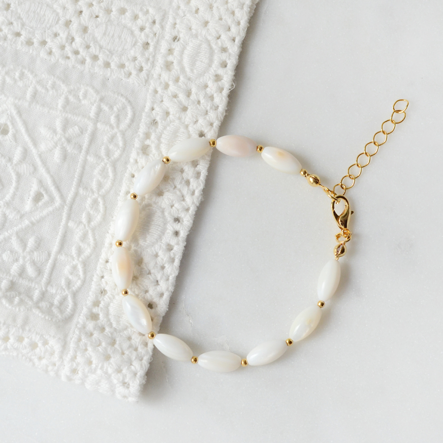 Gold plated ball bracelet with Pearl barley beads - 1