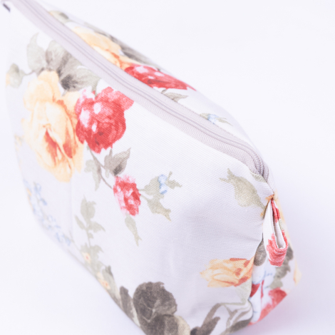 Orange floral print make-up bag in water and stain resistant Duck fabric - 3