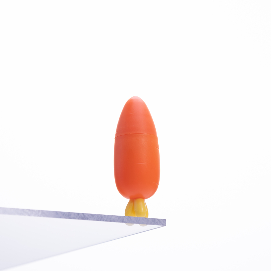 Carrot shaped highlighter with orange cap, Yellow / 1 piece - 1