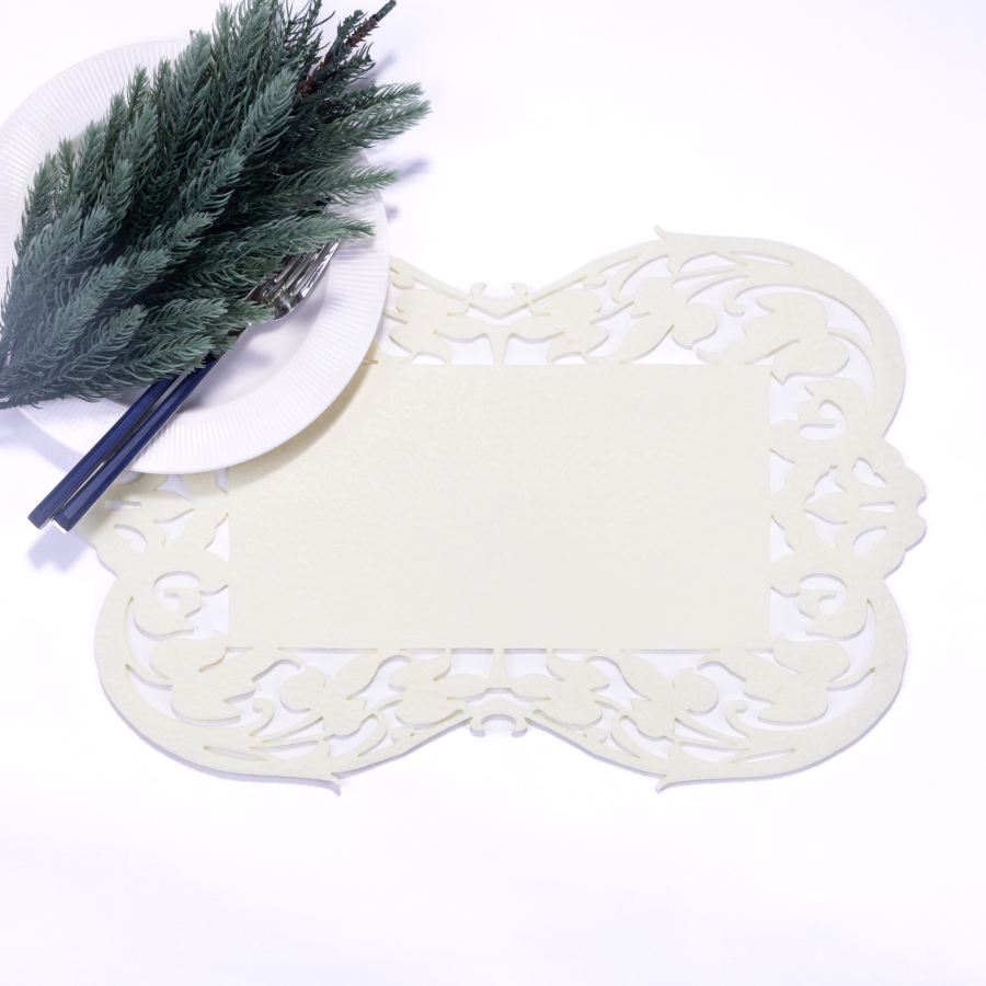 Cream felt placemat, flower - 27x44 cm / 2 pcs - 1