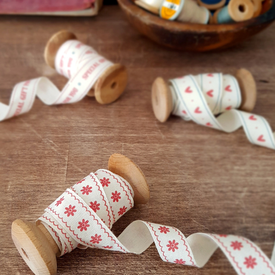 Cotton ribbon with floral print, 1.5 cm / 20 meters - 1